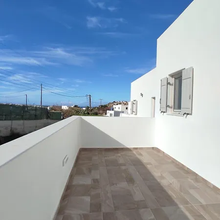 Orion Sea View Apartment Parasporos